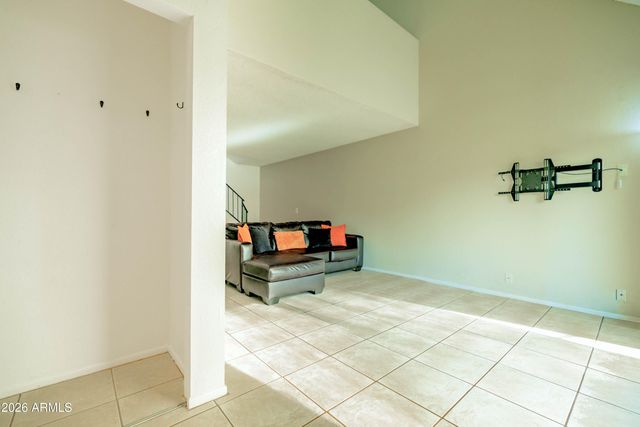 1342 W EMERALD Avenue 339, Mesa, AZ 85202