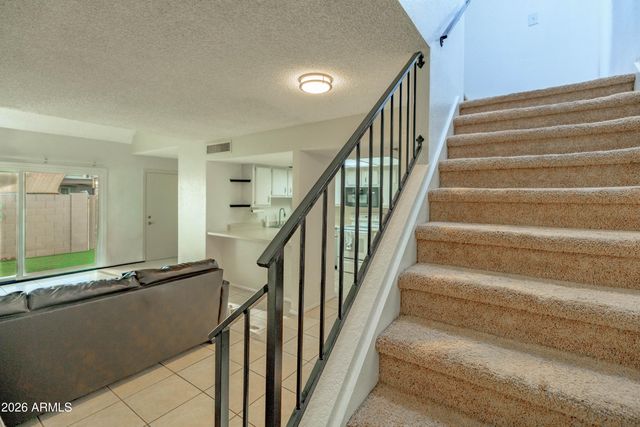 1342 W EMERALD Avenue 339, Mesa, AZ 85202