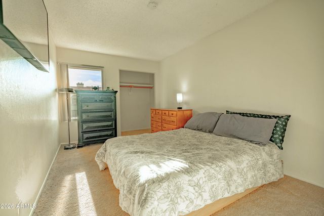 1342 W EMERALD Avenue 339, Mesa, AZ 85202