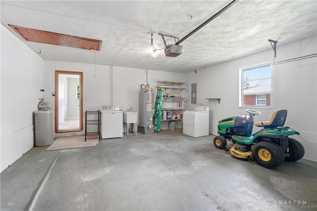 3560 Jonathon Drive, Beavercreek, OH 45434