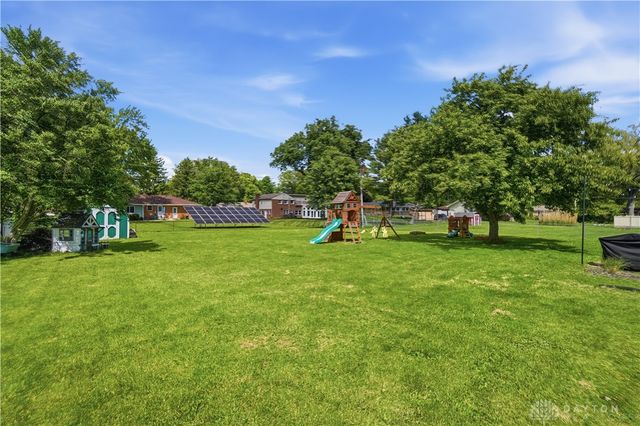 3560 Jonathon Drive, Beavercreek, OH 45434