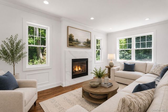 597 Pulaski Road, Kings Park, NY 11754