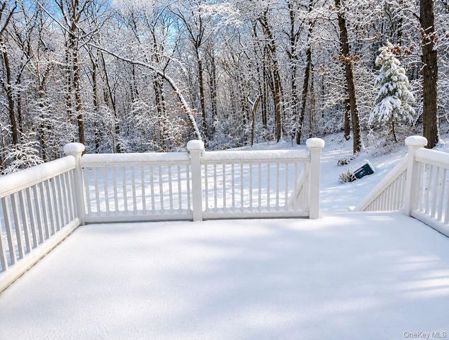 597 Pulaski Road, Kings Park, NY 11754