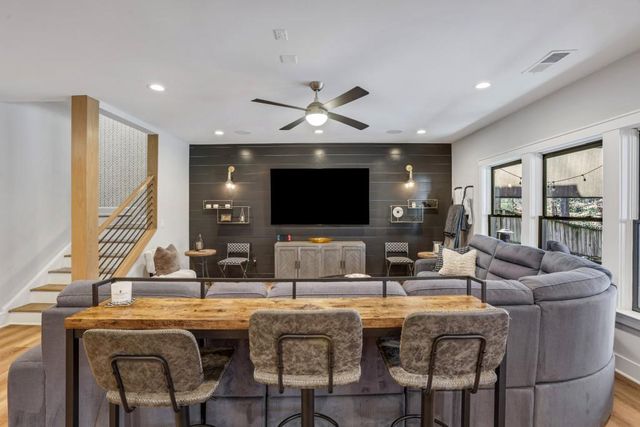 3183 Parkridge Crescent, Atlanta, GA 30341