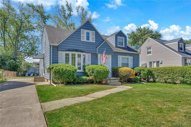 206 Wrexham Court North, Tonawanda, NY 14150