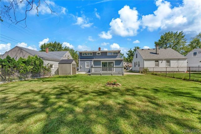 206 Wrexham Court North, Tonawanda, NY 14150