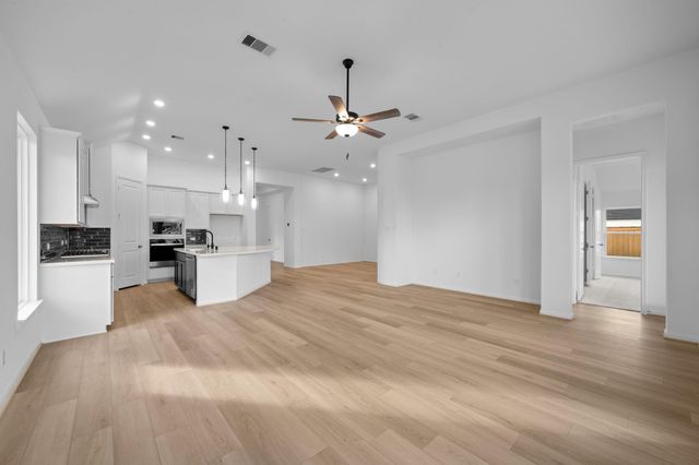 10710 Yellow Wild Indigo Lane, Cypress, TX 77433