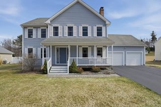 23 Bridle Path, Auburn, MA 01501
