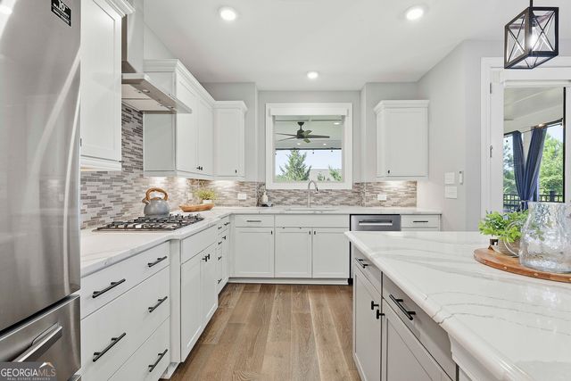 333 Cottonwood Circle, Peachtree City, GA 30269