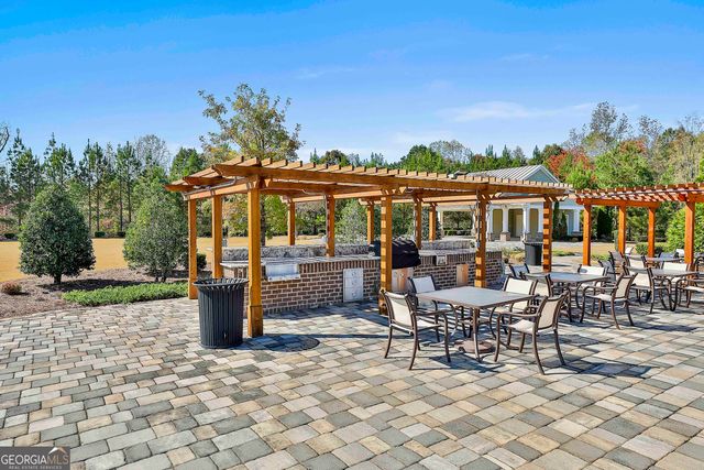 333 Cottonwood Circle, Peachtree City, GA 30269