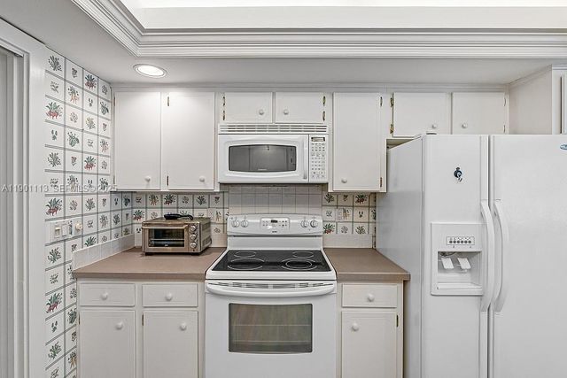 5151 Highway A1a 404, Indian River Shores, FL 32963
