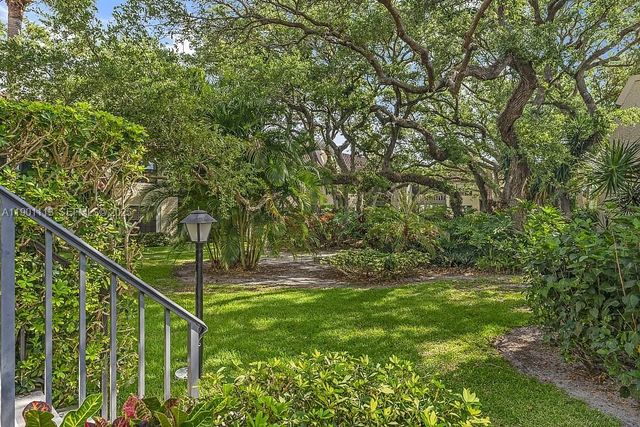 5151 Highway A1a 404, Indian River Shores, FL 32963