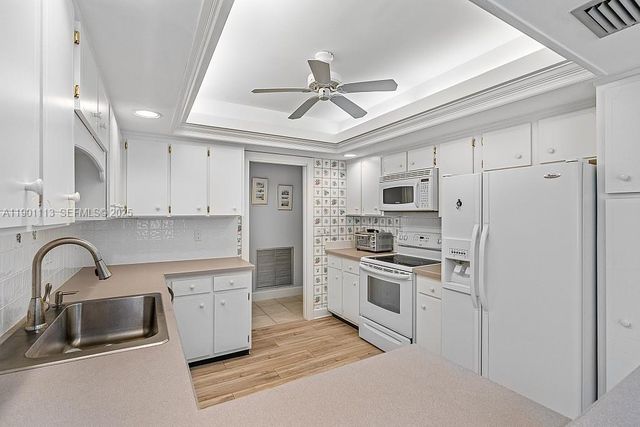 5151 Highway A1a 404, Indian River Shores, FL 32963