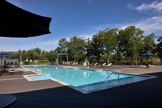 546 Chatham Street, Oak Point, TX 75068