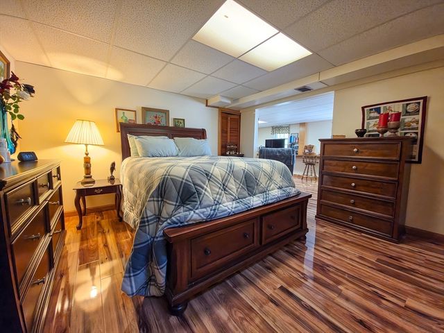 7 Linnell Ln, Yarmouth, MA 02675