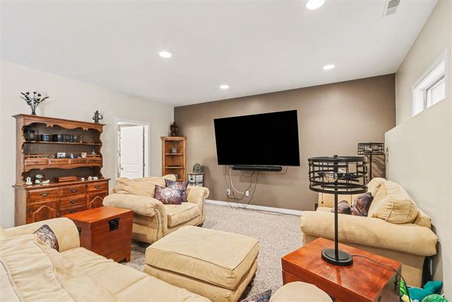 1938 Lincoln Road, Allegan, MI 49010