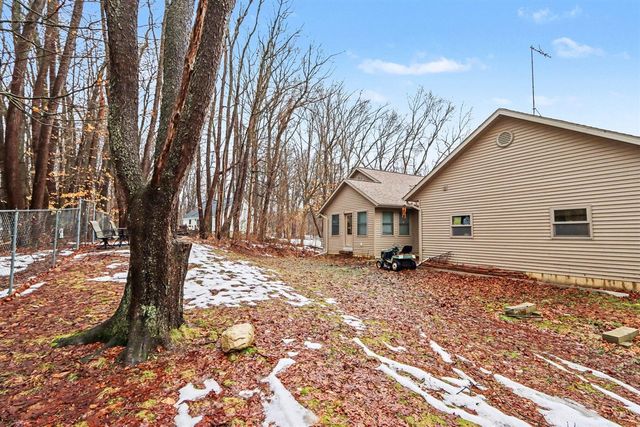 1938 Lincoln Road, Allegan, MI 49010