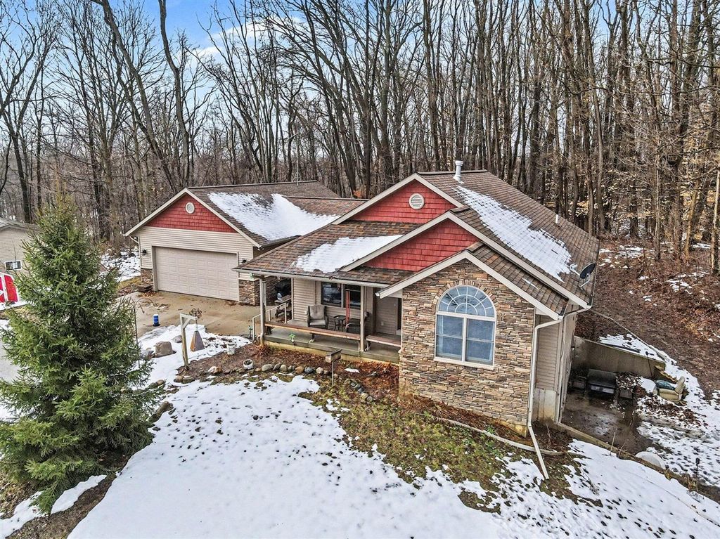 1938 Lincoln Road, Allegan, MI 49010