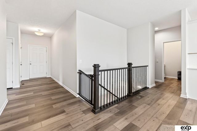 20882 Camelback Avenue, Gretna, NE 68028