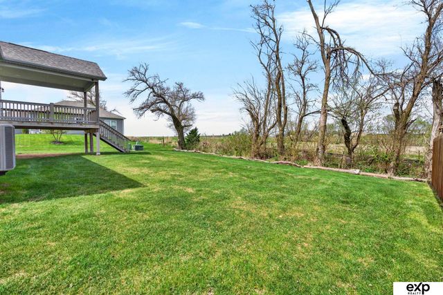 20882 Camelback Avenue, Gretna, NE 68028