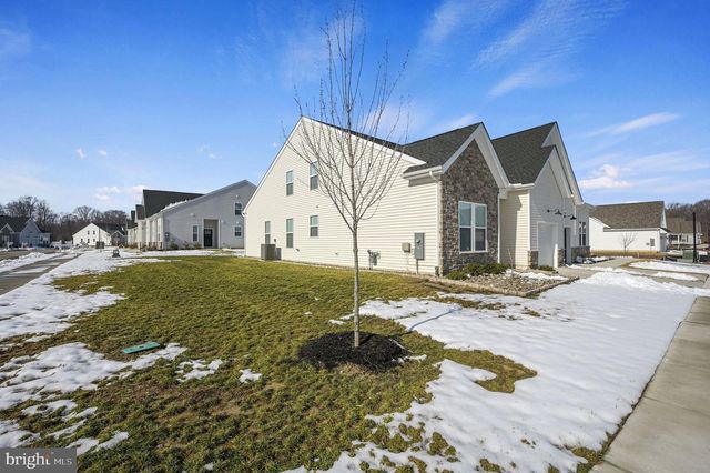 11 KINSALE PL, Dover, DE 19904