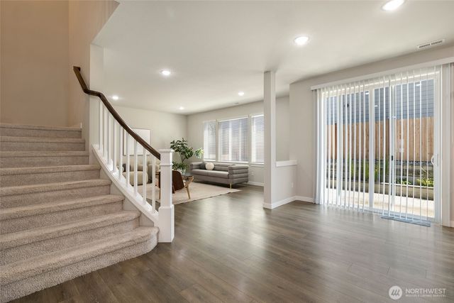 10909 33rd Place NE, Lake Stevens, WA 98258