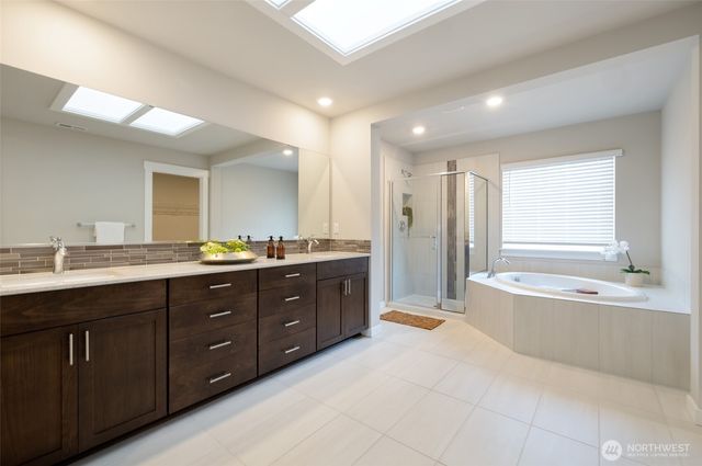 10909 33rd Place NE, Lake Stevens, WA 98258