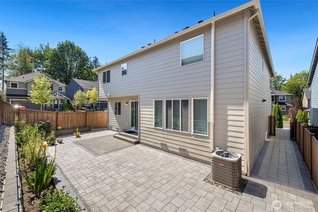 10909 33rd Place NE, Lake Stevens, WA 98258
