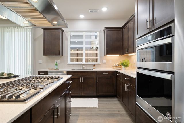 10909 33rd Place NE, Lake Stevens, WA 98258