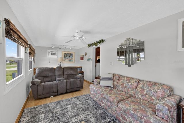 1306 TROUT, Punta Gorda, FL 33950