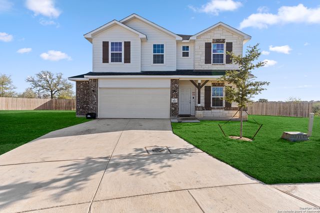 8823 Catnip Pass, Elmendorf, TX 78112