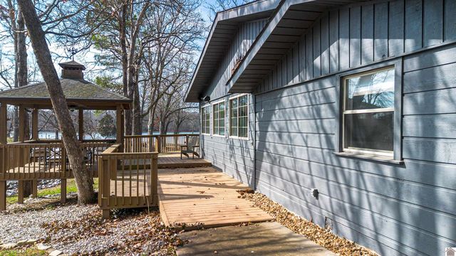 259 Buckhorn Circle, Gilbertsville, KY 42044