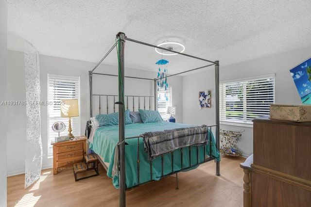 1541 NW 18th Ave 101, Delray Beach, FL 33445