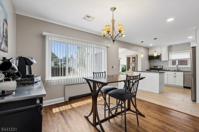 23 Elmwood Ter, Linden City, NJ 07036