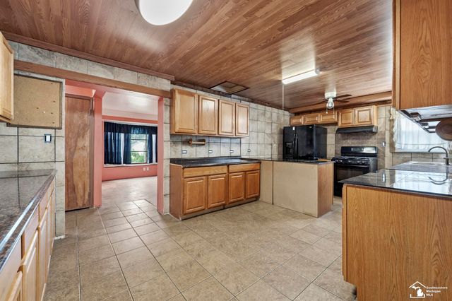 20452 glenmore Street, Redford Twp, MI 48240