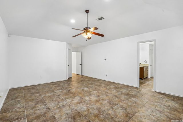 5614 Timber Trace St, San Antonio, TX 78250