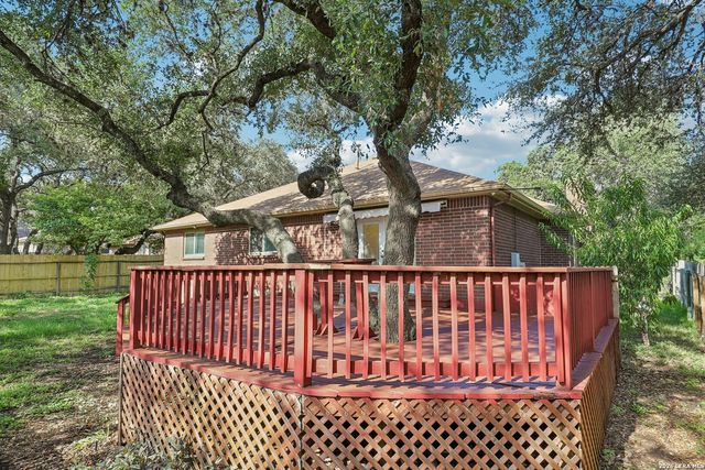 5614 Timber Trace St, San Antonio, TX 78250