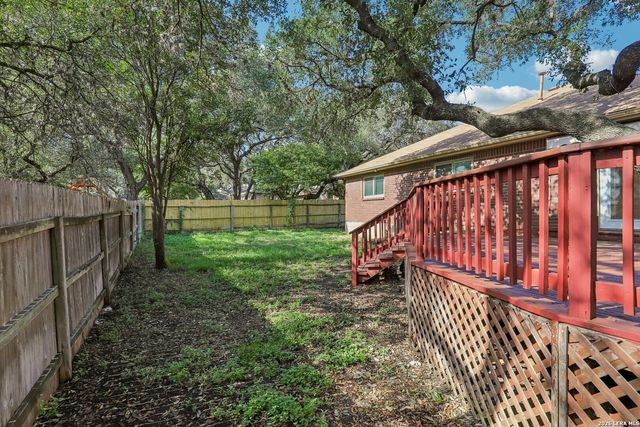 5614 Timber Trace St, San Antonio, TX 78250