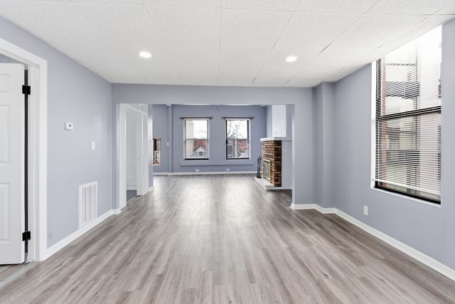 2014 N Whipple Street, Chicago, IL 60647