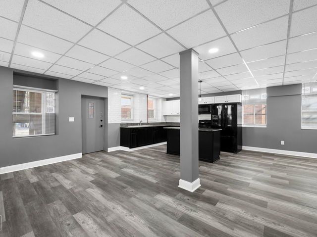 2014 N Whipple Street, Chicago, IL 60647