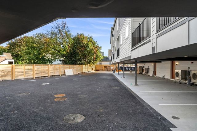 2 Elm Street 2, Newton, MA 02465