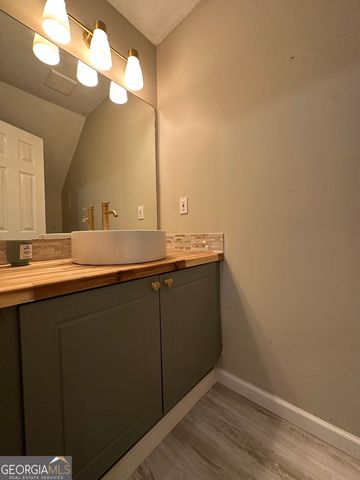 236 Turnstone Road, Stockbridge, GA 30281