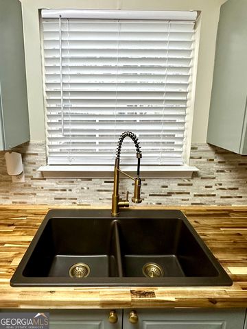 236 Turnstone Road, Stockbridge, GA 30281