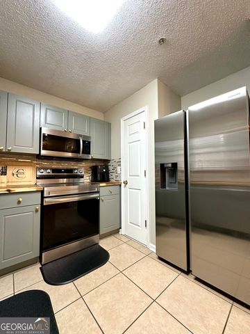 236 Turnstone Road, Stockbridge, GA 30281