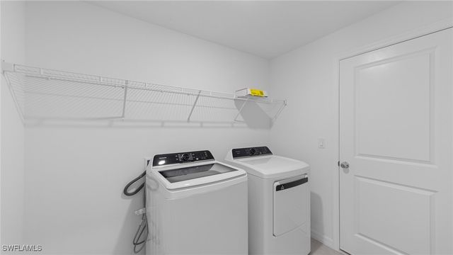 306 NE 26th TER, Cape Coral, FL 33909