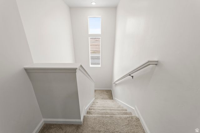 227 N RIVERSIDE DR, Saratoga Springs, UT 84045