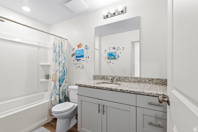 227 N RIVERSIDE DR, Saratoga Springs, UT 84045