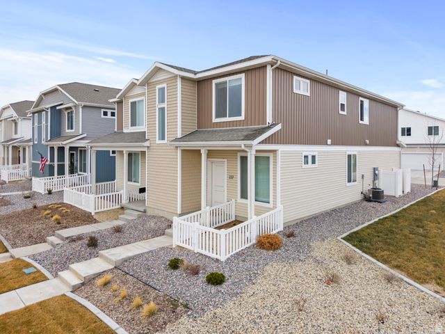 227 N RIVERSIDE DR, Saratoga Springs, UT 84045