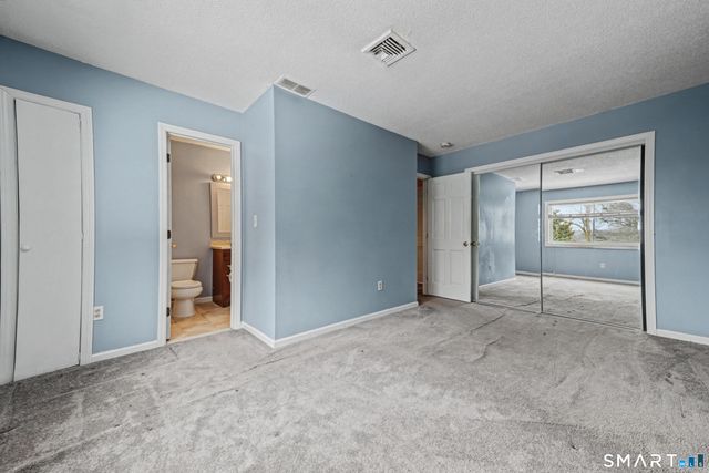 100 Ten Coat Lane 3A, Shelton, CT 06484