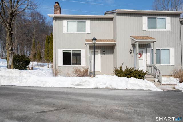 100 Ten Coat Lane 3A, Shelton, CT 06484